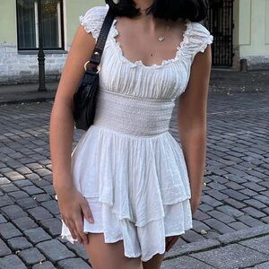 NWT Princess Polly The Love Galore Romper White size 4